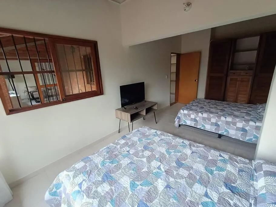 펜션 메딜린 La Casa De La Abuela, Poblado 빌라