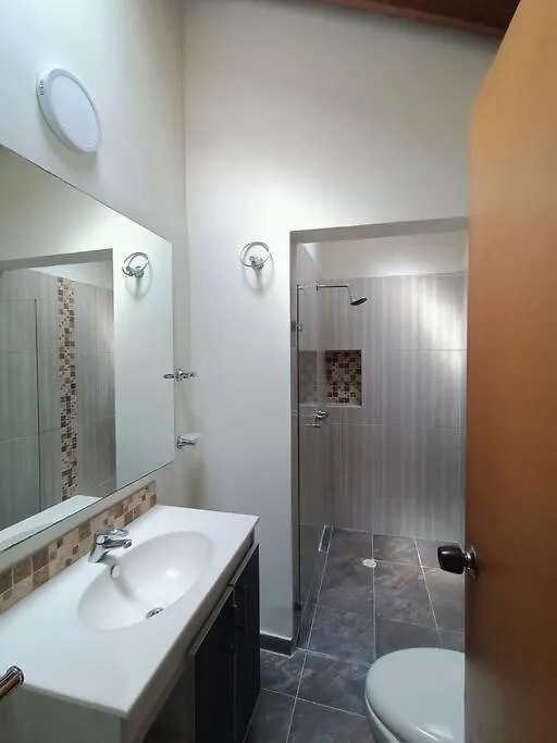 בית נופש הוילה מדיין La Casa De La Abuela, Poblado קולומביה